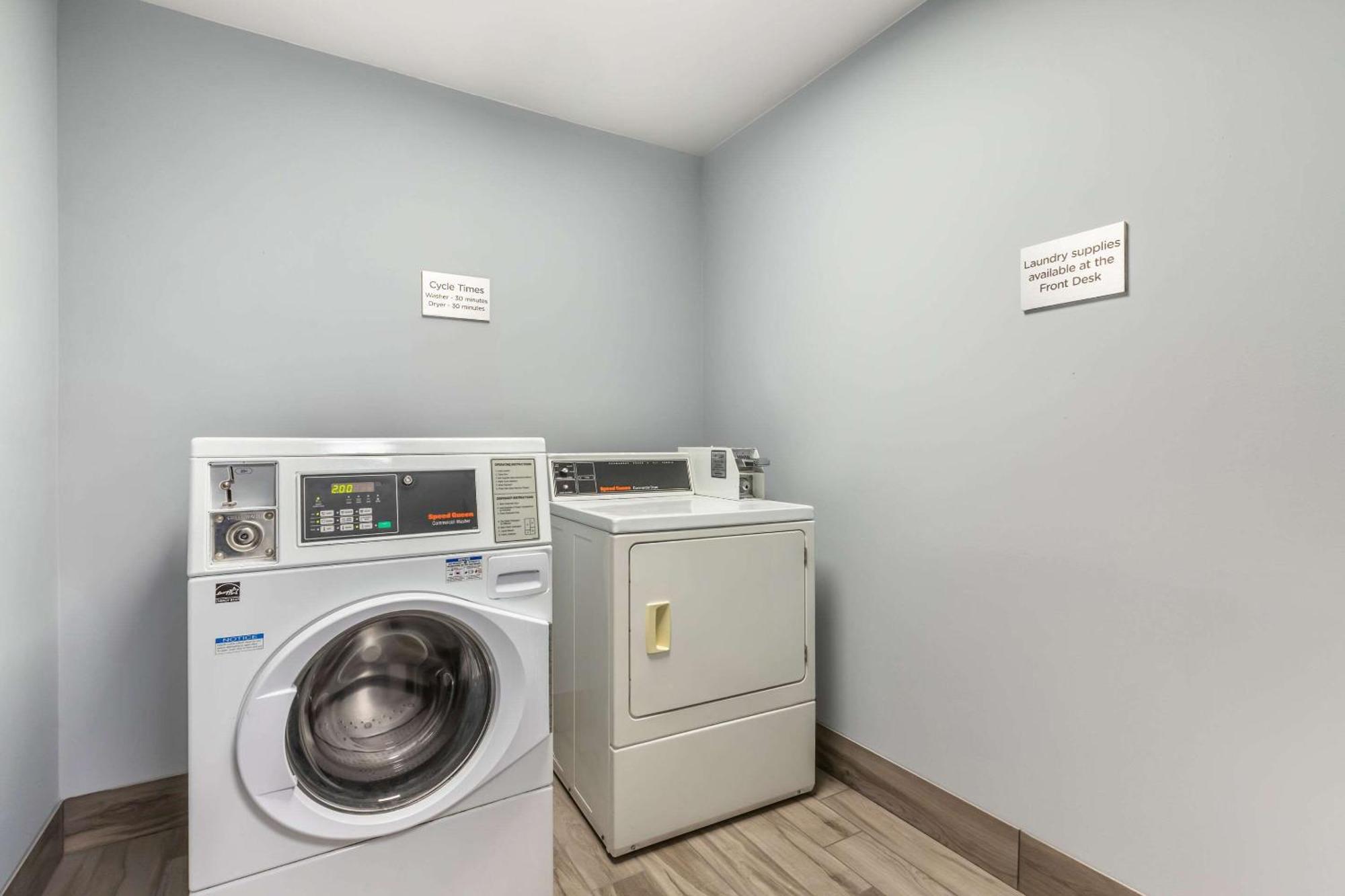 Comfort Inn & Suites Arlington Heights - Buffalo Grove Экстерьер фото