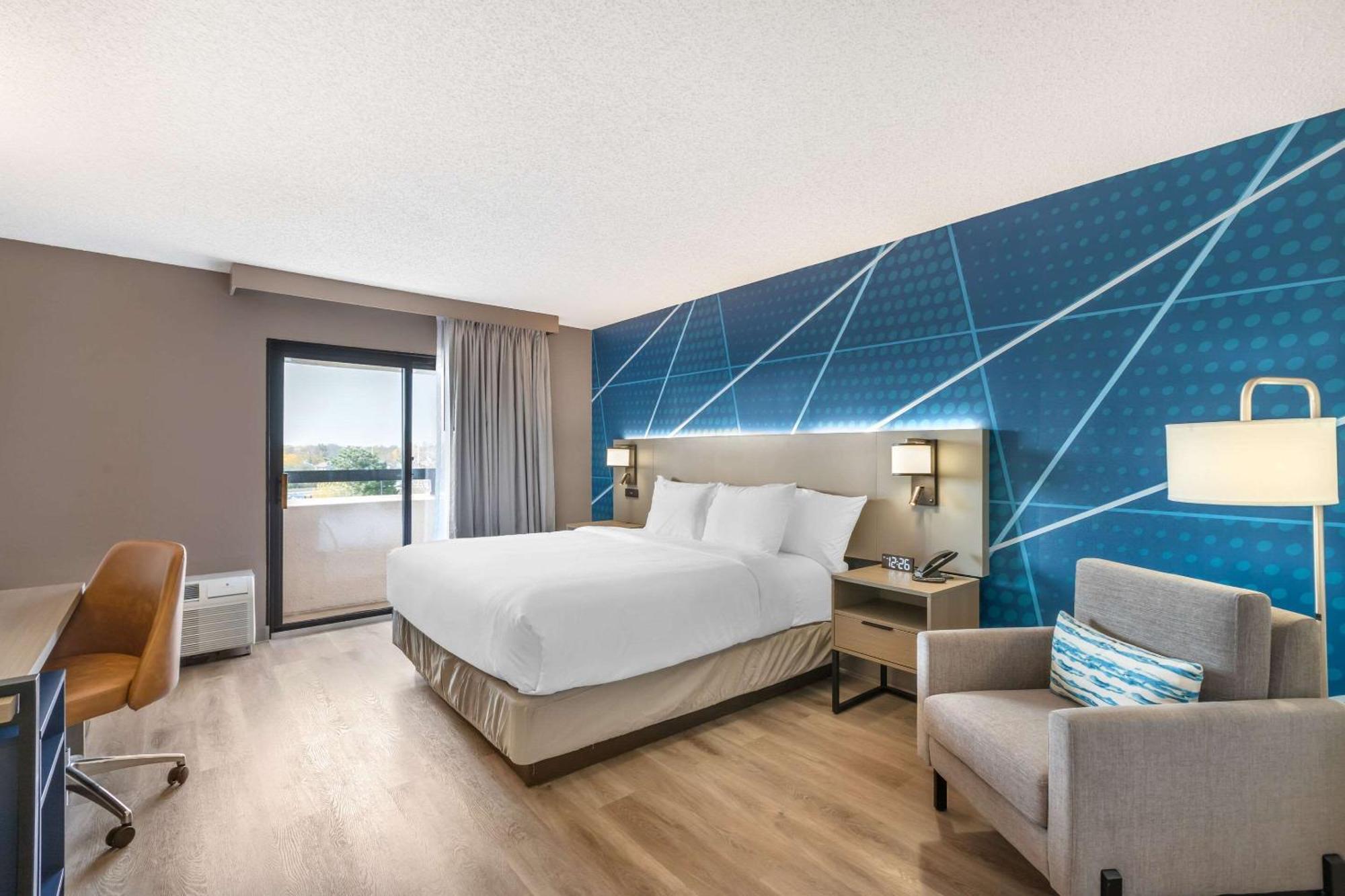 Comfort Inn & Suites Arlington Heights - Buffalo Grove Экстерьер фото
